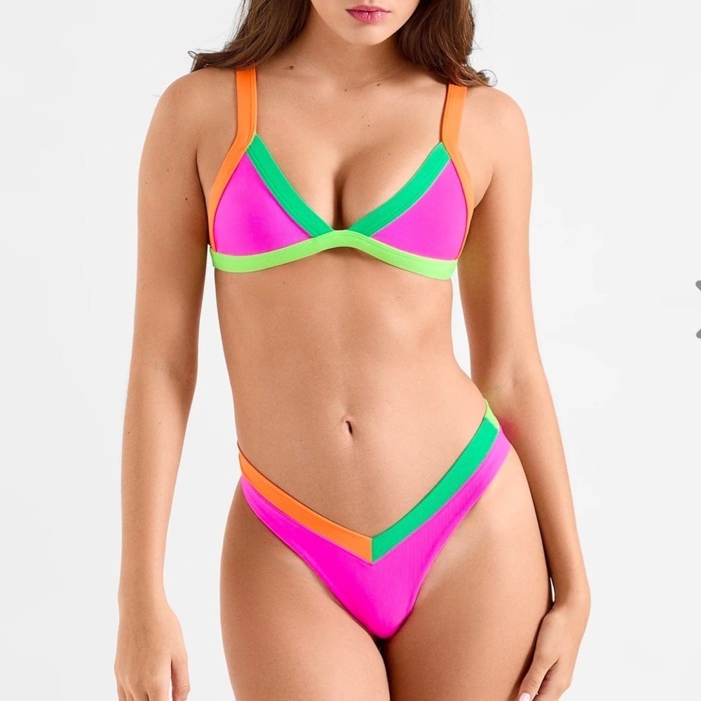 NWT OneOne Swimwear Bikini Set Ifuri Pink Ribbed Jesse Kameron Small New Neon